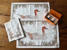 2 sets, 2 serviettes et 2