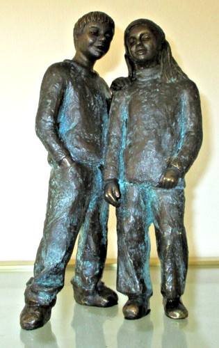 Sculpture charmant jeune