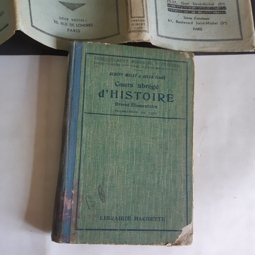 Cours abrégé histoire - ‎cours, d'histoire