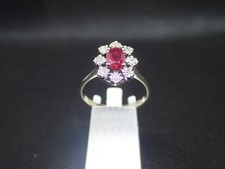 Bague  en or blanc 750/ème de 2.6g, rubis, diamant  / Bijoux d'occasion