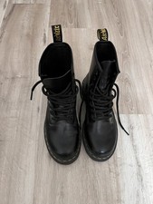 Sinclair dr martens - -,