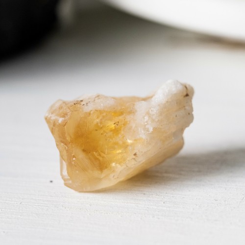 Dent pointe citrine chauffée - dent,