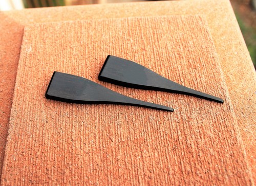 Dell arte ebony mustaches - dell,