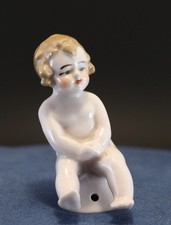 Demi figurine antique half