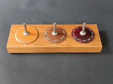 **CALENDRIER PERPETUEL EN BOIS 3 TOUPIES DATE JOUR DE LA SEMAINE MOIS