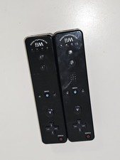 Lot 2 manettes Wii noires