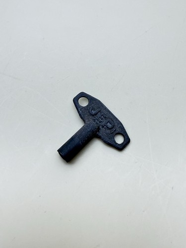 Clé zamak ref 25x20mm - -,