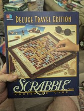 SCRABBLE DELUXE TRAVEL Edition