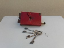 ANCIENNE SERRURE AVEC CLÉS