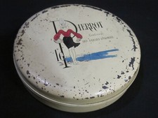 Ancienne Boîte en Tôle