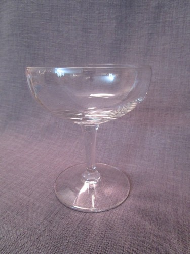 Belle coupe champagne - a,