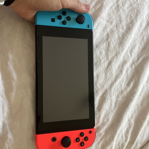 Nintendo switch console - switch, 32