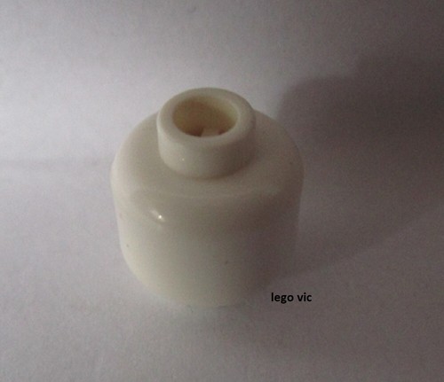 Lego 3626 head - lego,