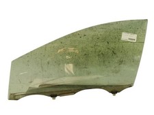Vitre avant gauche TOYOTA PRIUS 2 6810247051