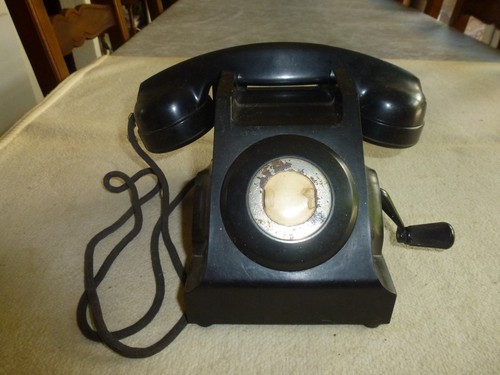 Ancien telephone noir bakelite - noir,