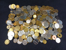 Lot 1,3 Kg de jetons divers en vrac pour collection a trier
