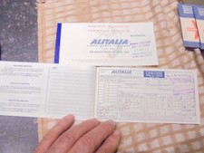 Ancien Billet de Voyage en Avion Passager de la Compagnie Aerienne ALITALIA 1966