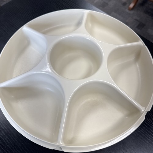 Tupperware beigedivided - tupperware,