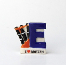 cyb - Fève  I love Breizh lettre E biniou -Dx