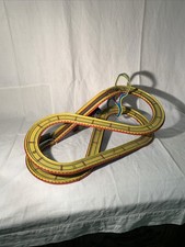 Jouer Tôle vintage Toboggan FJ collection voiture