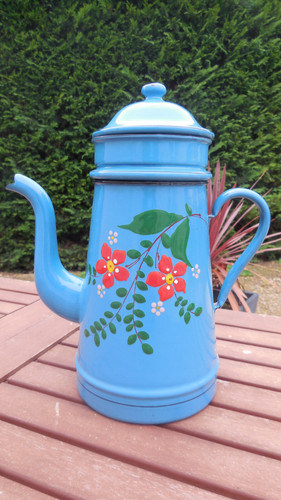 Cafetiere emaillee ancienne - cafetiere,