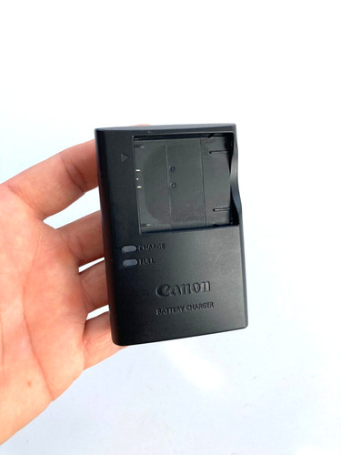 Original canon battery charger - canon,