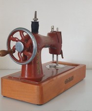 machine à coudre Enfant USSR