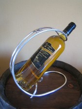 Porte bouteille verseur - verse vin en métal argenté