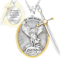 Collier pendentif saint michel