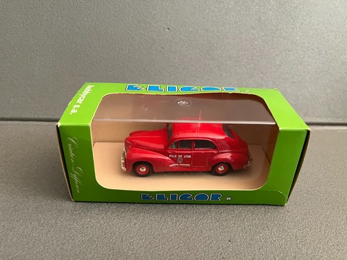 Voiture miniature peugeot 203 - voiture,