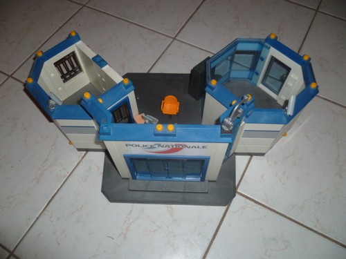 Jouet playmobil commissariat - jouet,