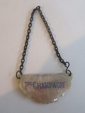 ETIQUETTE DE COL EN NACRE FINE