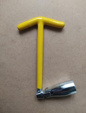 Clé à Douille Articulée