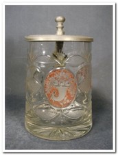 Pichet à anses. Verre