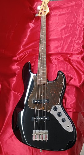 Guitare basse électrique