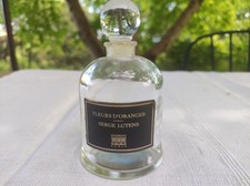 Flacon vide parfum de Serge Lutens 