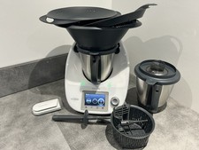 Vorwerk Thermomix TM5 + 2 bols