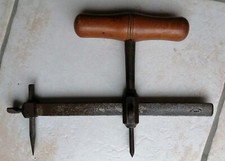 T4 Outil ancien MAYER FLAMERY  Couteau à rondelles cordonnier bourrelier compas 