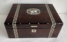 Ancienne boîte à bijoux art