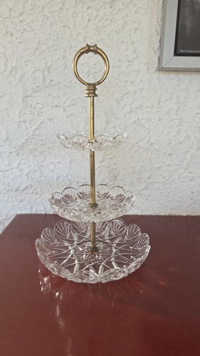 Présentoir étages verre - présentoir, en