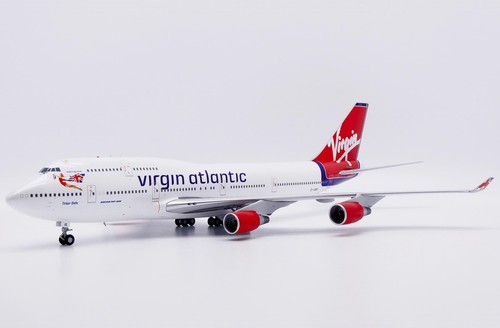 Maquette avion boeing 747 400 - maquette,