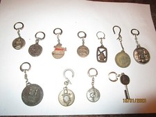 Lot de 11 porte-clés