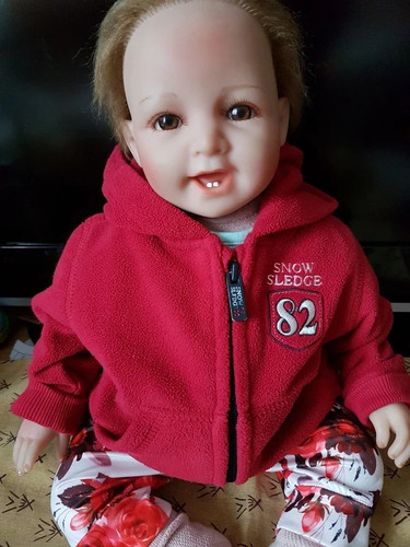 Bébé reborn avec grand - bébé,