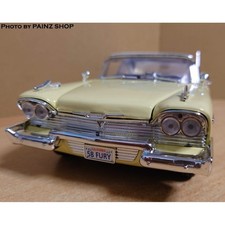 1/18 Plymouth Fury 1958 Light Yellow Diecast el Car