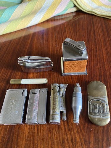 Lot briquets ancien - 8,
