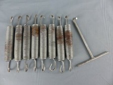 Lot de 8 ressorts + crochet  pour trampoline extérieur  , longueur 14,5 cm 