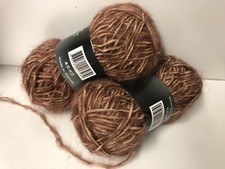 lot de 10 pelotes de laine et mohair fantaisie / Fabriqué en FRANCE