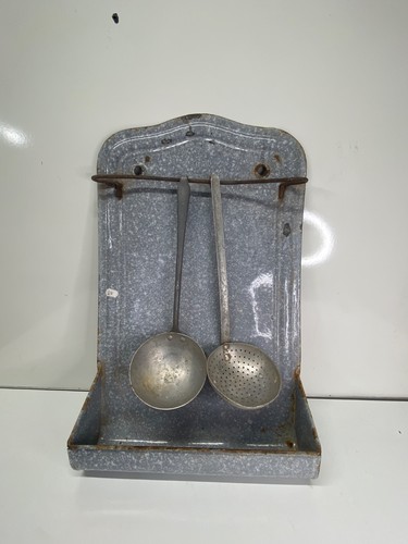 Ancien porte ustensile