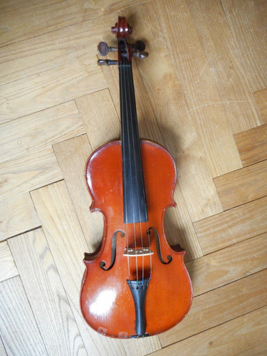 Ancien beau violon - ancien, et