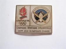RARE PINS GENDARMERIE
